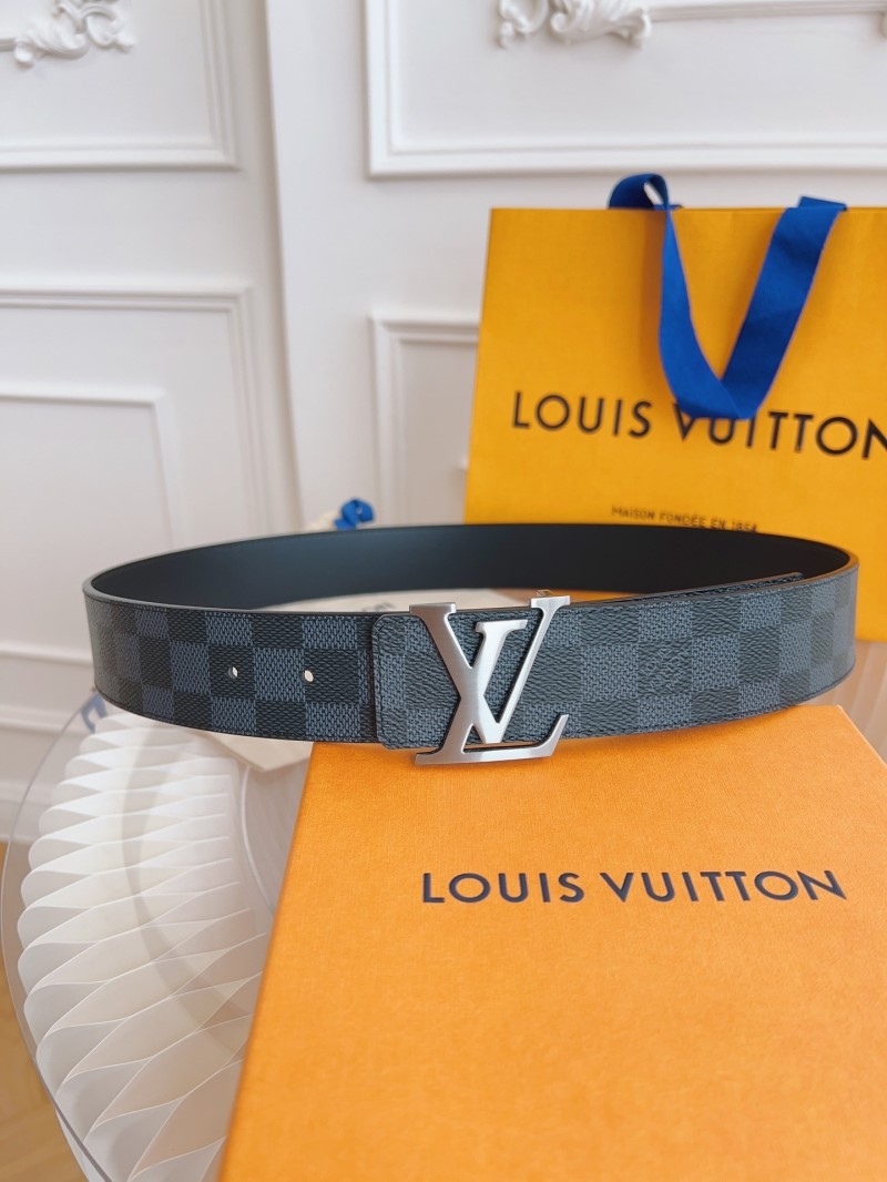 l0vis Vvtt0n belts